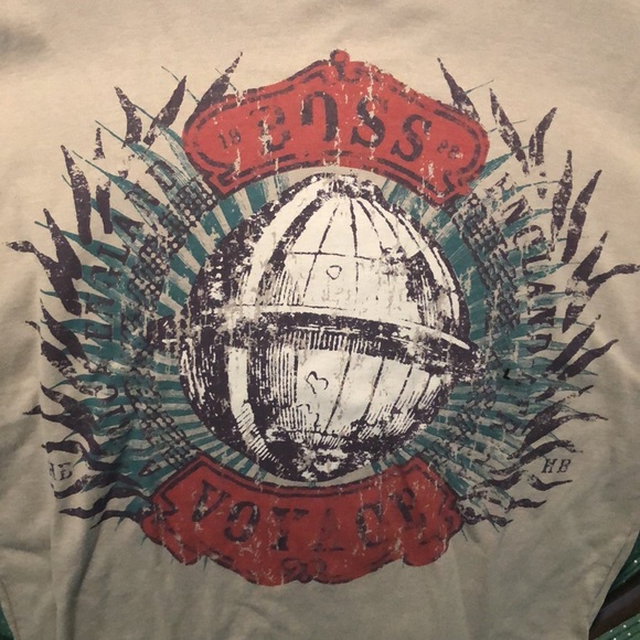 Tee - Picture 5 of 5